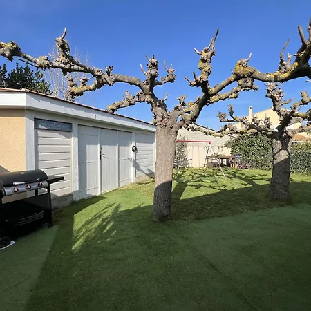 Maison Climatisée Avec Jardin Arboré, 3 Chambres, Wifi - Proche Et Commerces - Fr-1-701-84 Hébergement de vacances