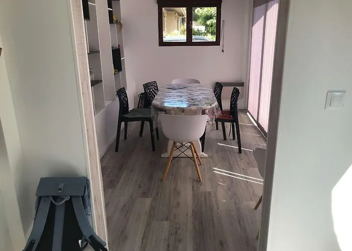 Maison Climatisee Avec Jardin Arbore, 3 Chambres, Wifi - Proche Et Commerces - Fr-1-701-84 Valras-Plage