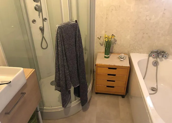 Maison Climatisee Avec Jardin Arbore, 3 Chambres, Wifi - Proche Et Commerces - Fr-1-701-84 * Valras-Plage